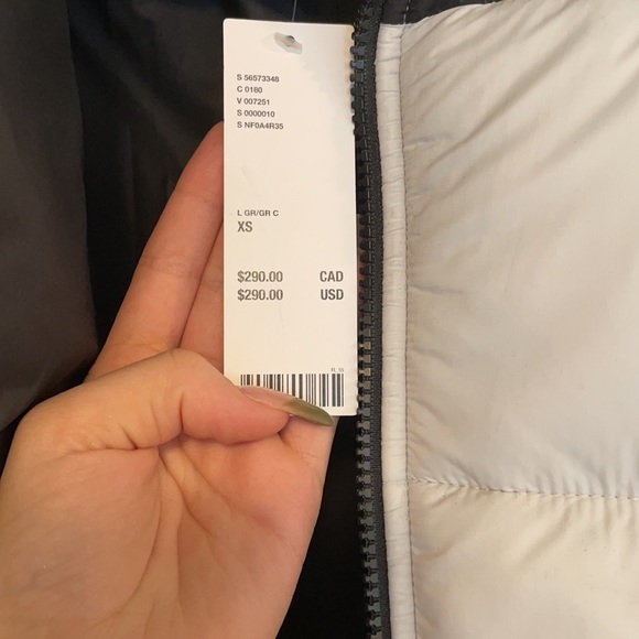 North face jacket - Picture 3 of 3